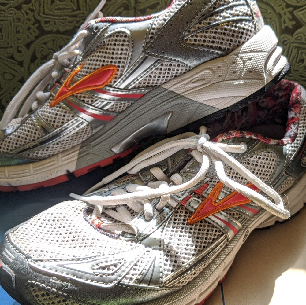 Brooks Ravenna 3 Running Shoes